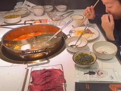 -牛人日志·鲜牛肉骨汤火锅(万科里瑧店)