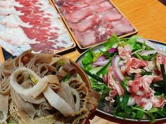 -黔三一夺夺粉酸汤火锅(百信店)