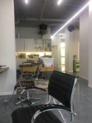 -茶发Salon·烫发染发理发