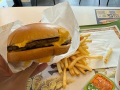 -麦当劳(健德桥得来速店)
