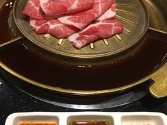 -猪啊牛呀羊啊铜盘烤肉(正大广场店)