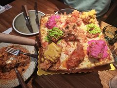 彩虹炸鸡底特律披萨-Dragon Pizza•圆脸龙披萨·牛排餐厅
