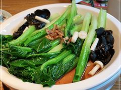 -新白鹿餐厅(银泰西湖文化广场店)