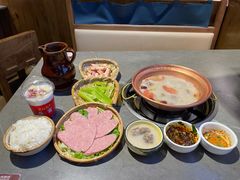 -阿婆情腊排骨火锅·野生菌季(古城旗舰店)