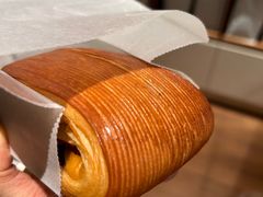 -VERIE BAKEHOUSE