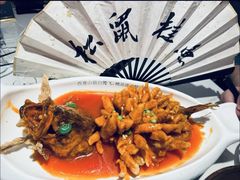 -米桃-吴韵风雅·拙园(北外滩来福士店)