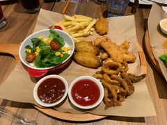 人气重磅拼盘-必胜客(天鹅湖万达店)