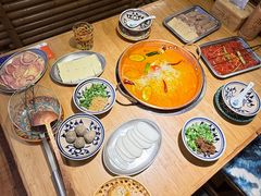 -洱火云南酸菜牛肉火锅(石景山当代商城店)