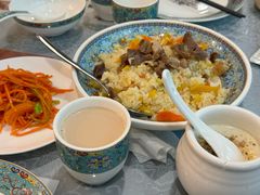 -汗腾格里·风味餐厅(新疆驻京办店)