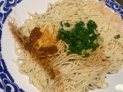 葱油三虾拌面-老头儿油爆虾·知味杭州(爱琴海购物中心)