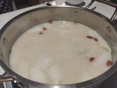 -煲王粤菜餐厅(中侨中心店)