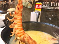 -鲜入围煮花胶鸡海鲜火锅