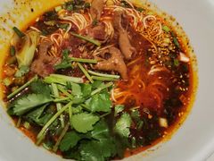 -李与白包子铺(桐梓林店)