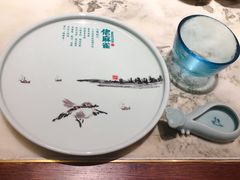 -佬麻雀·新湘菜(珠海金发购物中心店)