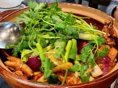 -胡须佬鸡煲四季火锅(海雅缤纷城店)