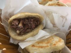 -闫家驴肉老店(华电一校店)