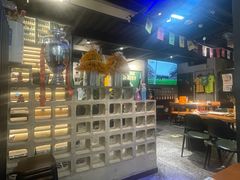 -京狮炙燥·精酿烧烤(首经贸店)
