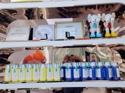 -MOVAN  HAIR莫凡匠人发型屋