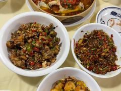 -笨罗卜浏阳菜馆(太平街店)
