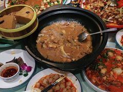 -巴特餐饮6加1音乐餐吧·新疆菜