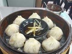 -老上海食惠裡小籠包生煎包