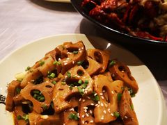 -巴厘龙虾·榜首油焖大虾(音乐学院·沿江酒馆店)