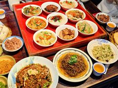 -蓝田九大碗民俗食府(蓝田店)