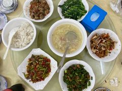 -湘里湘亲饭店(闸坡店)