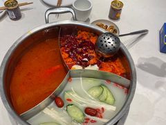 -周师兄大刀腰片火锅(磁器口直营店)