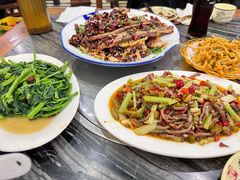 -江湖黑大兔(杨家坪店)