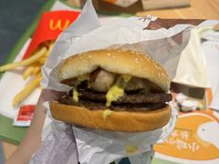 -麦当劳(普陀香溢花城店)