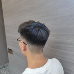 -川和潮人