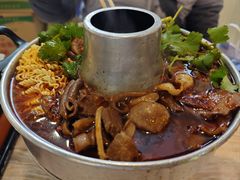 牛杂小火锅-郑记•不夜城烧烤•龙虾•虾蟹(黄鹤楼店)