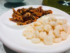 -品悦酒店(三林古镇店)