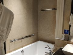 -广州天河希尔顿酒店