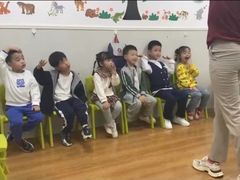 -i2青少儿英语(爱加星悦荟店)