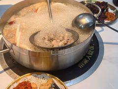 -刘少华贵州小黄牛·鲜牛肉火锅(总店)