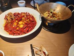 -沅江水·湖南家宴(南村万博长隆商圈店)