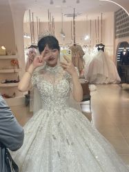 -Color卡诺婚纱礼服馆(南京严选店)