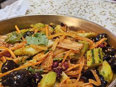 -小董哥烤串·爆汁大油边(故宫店)
