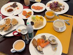 -怡聚轩全日制自助餐厅(大中华喜来登酒店)