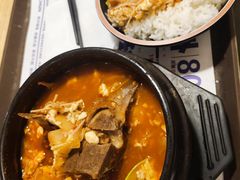 -万和春排骨砂锅米饭(新业广场店)