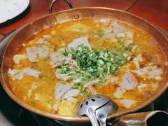 -朝伟清真铜瓢牛肉馆(三十年老·店)