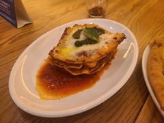 -城市大道红炉披萨烘焙坊