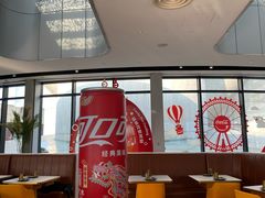 -东方明珠·可口可乐欢乐餐厅
