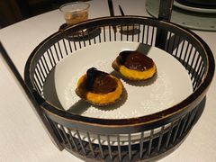 一口鲍鱼酥-三号黄浦会Canton Table