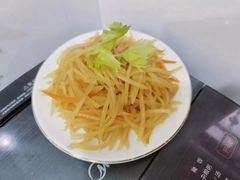 -天鹅到家·保姆月嫂育儿嫂(蔚蓝海岸店)