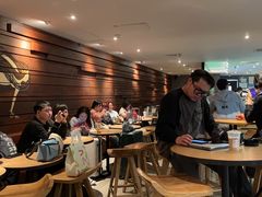 -星巴克(浦东机场T2到达店)