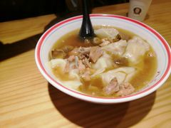 -八二小区抄手(龙湖上城天街店)