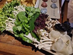 菌蔬拼盘-领鲜潮牛鲜牛羊肉火锅(宏昌店)